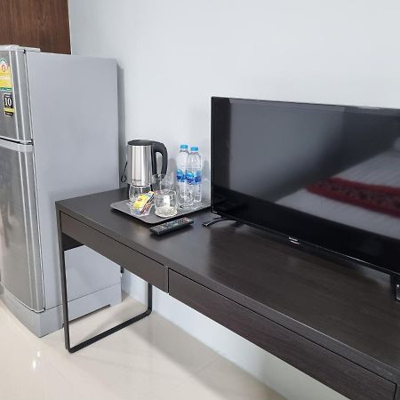 Tiara Place 曼谷 外观 照片