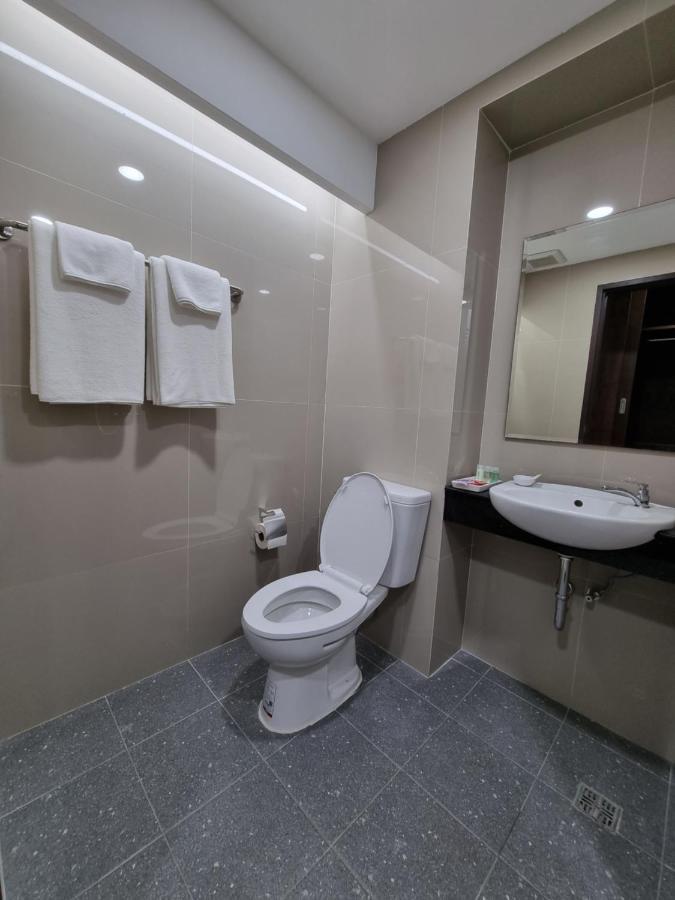Tiara Place 曼谷 外观 照片